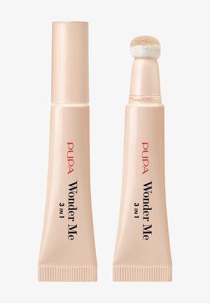 Pupa Wonder Me 3-in-1 Kosmetiktube, beige Kunststoff mit abgerundetem Applikatorspitze, glatter Oberfläche und Etikettentext in Rot und Schwarz.