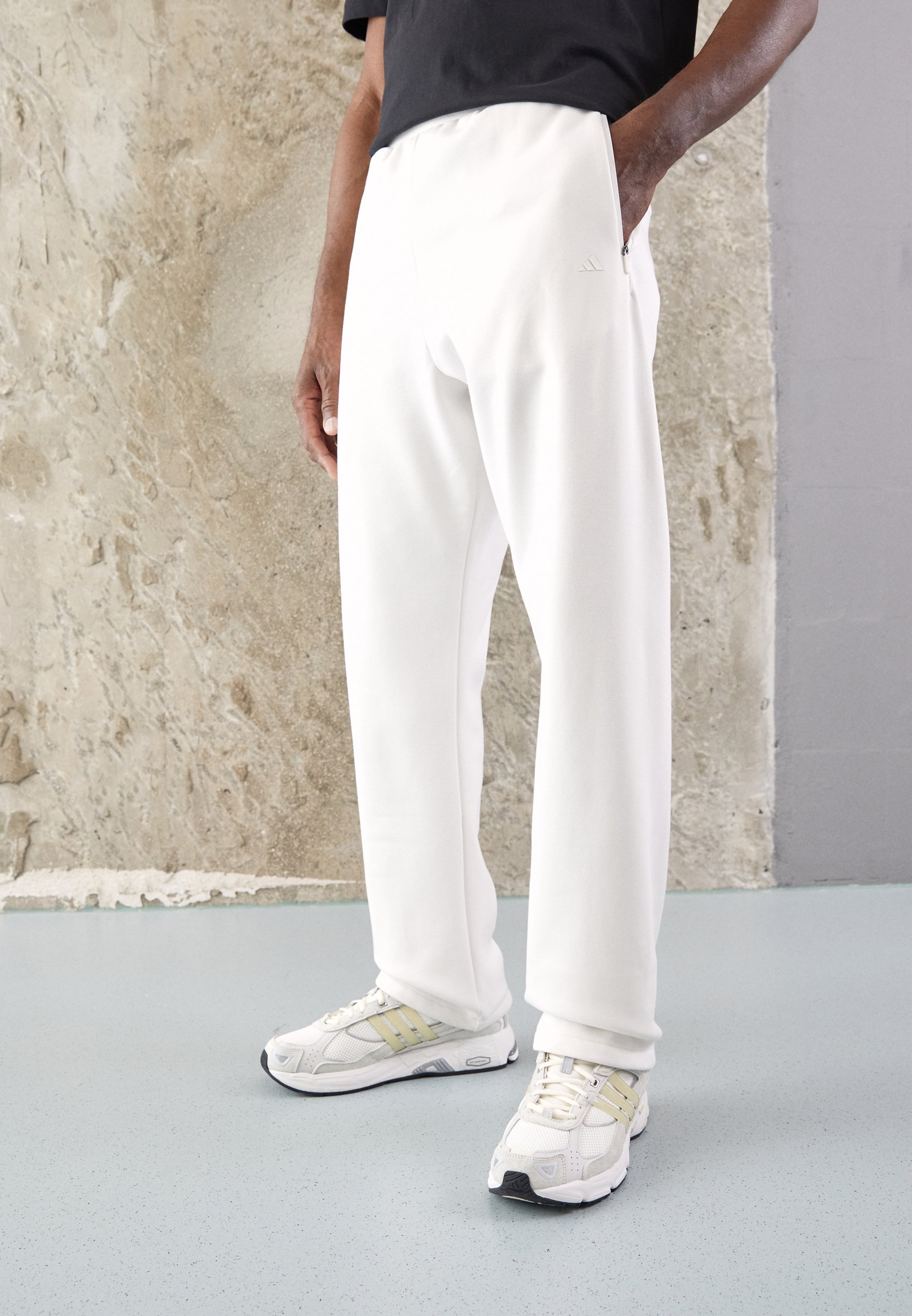 adidas white sweatpants men