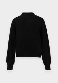 Suéter preto em malha com um decote alto, ombros caídos e mangas longas. Apresenta punhos e bainha canelados para um aspeto ajustado.