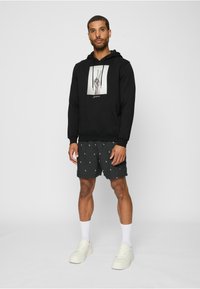 Mister Tee PEACE SIGN  - Sweatshirt - black