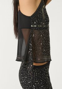 Stradivarius EMBROIDERED STRAPPY - Top - black