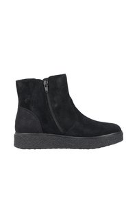 Bottines en daim noir avec une fermeture éclair sur le côté, panneau d'accent texturé noir et semelle robuste et texturée. Tige lisse avec un design minimaliste.