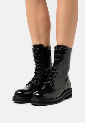 Billi Bi, Bottines à plateau - black