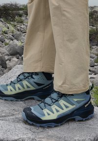 X ULTRA 360 MID GTX - Sapatos de caminhada - trooper/carbon/arona