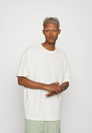 CLASSICS BOXY TEE - T-Shirt print - off-white