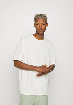 CLASSICS BOXY TEE - T-shirt med print - off-white