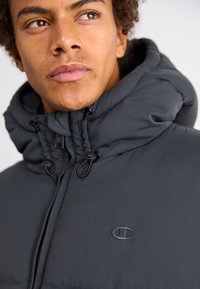 Champion Rochester ICONS HOODED JACKET - Vinterjakke - black