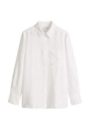 Balti ilgomis rankovėmis marškiniai su sagomis, apykakle ir krūtinės kišene, pagaminti iš grynos lino medžiagos, rodomi prieš baltą foną.