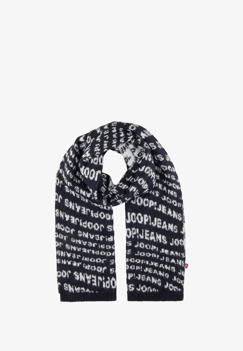 Marineblauwe gebreide sjaal met een herhalend wit tekstpatroon waarop "JOOP JEANS" staat. Zacht materiaal met geribbelde uiteinden.