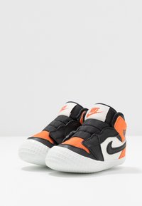Jordan 1 CRIB UNISEX - Vysoké tenisky - sail/black/starfish