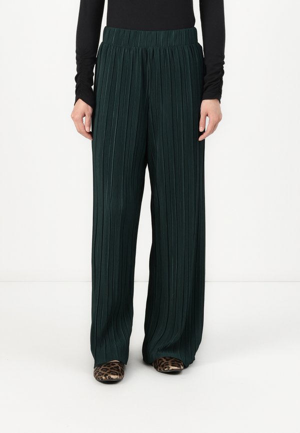 ONLRAVENNA PANT  - Trousers - scarab