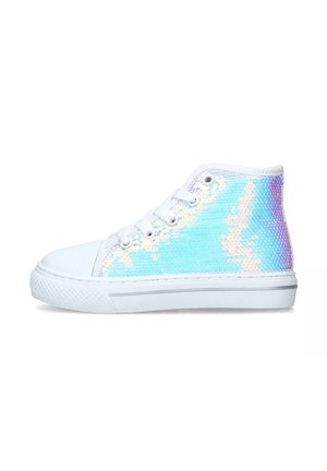 Sneaker alte con suola in gomma bianca e punta in paillettes iridescenti dai colori pastello. Caratterizzate da lacci bianchi e un colletto imbottito.