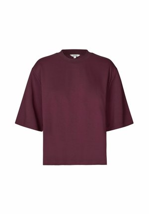 Maroon oversized t-shirt, round neckline, short sleeves, made of smooth cotton blend fabric. Simple design with no patterns or accents.
