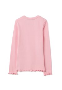 Roze shirt met lange mouwen en een geribbelde textuur, voorzien van een ronde halslijn en gerimpelde zoom en mouwranden.