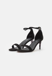 Even&Odd Wide Fit Sandaler - black