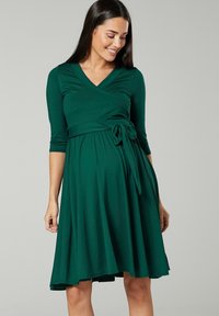 Chelsea Clark UMSTANDSKLEID MIT STILLFUNKTION - Rochie din jerseu - Dunkelgrün