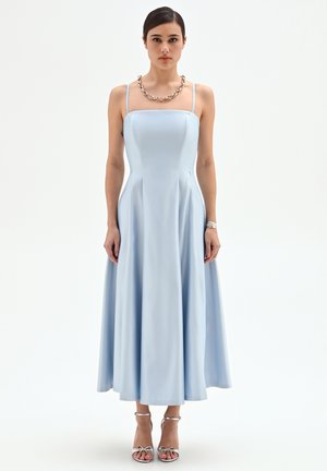 SVASATO IN STRUTTURATO BRILLANTE - Robe longue - blue sky