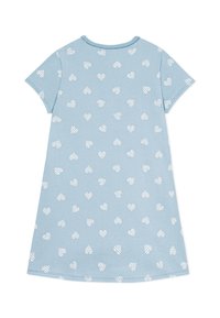 Φόρεμα με κοντό μανίκι σε ανοιχτό γαλάζιο ύφασμα με σχέδιο από μονόχρωμες και ριγέ λευκές καρδιές. Διαθέτει στρογγυλή λαιμόκοψη και κυρτή τελική ραφή.