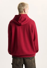 Vans SALTON LOOSE FIT FULL  - Felpa con zip - dark red