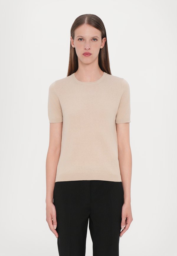 AGRO - Basic T-shirt - beige