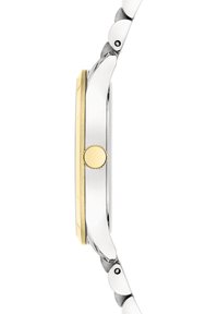 Montre en acier inoxydable avec une lunette dorée et un boîtier rond. Couronne texturée sur le côté, et un bracelet en maillons poli et flexible.