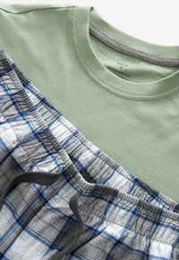 Next MOTIONFLEX COSY SET STANDARD - Nattplagg set - green white check