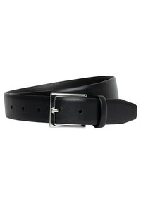 Cinturón de cuero negro con una textura suave, hebilla rectangular de metal plateado y múltiples agujeros de ajuste. Extremos cortados en ángulo.