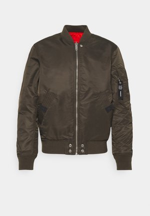 Kurtka Bomber