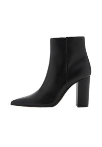 Botine cu toc - black
