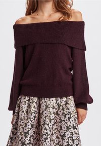 Nümph Stickad tröja - dark purple