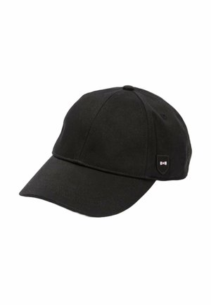 Casquette de baseball noire en tissu avec une visière courbée, design à six panneaux et un petit logo en forme de blason sur le côté. Texture lisse.