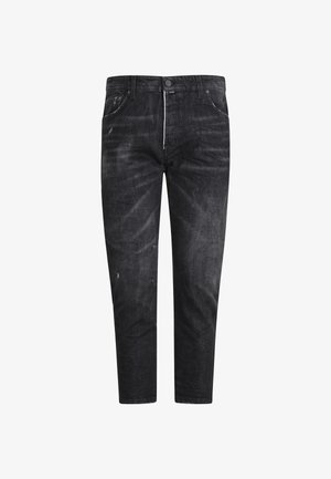 Vaqueros negros de mezclilla con un corte recto, con un ligero desgaste y un sutil detalle desgastado. Diseño clásico de cinco bolsillos con cierre de botón.