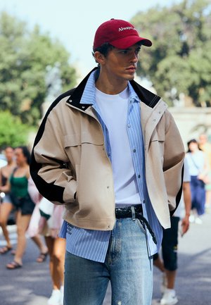 Bershka, COLOR BLOCK - JACKET - Giacca leggera - sand