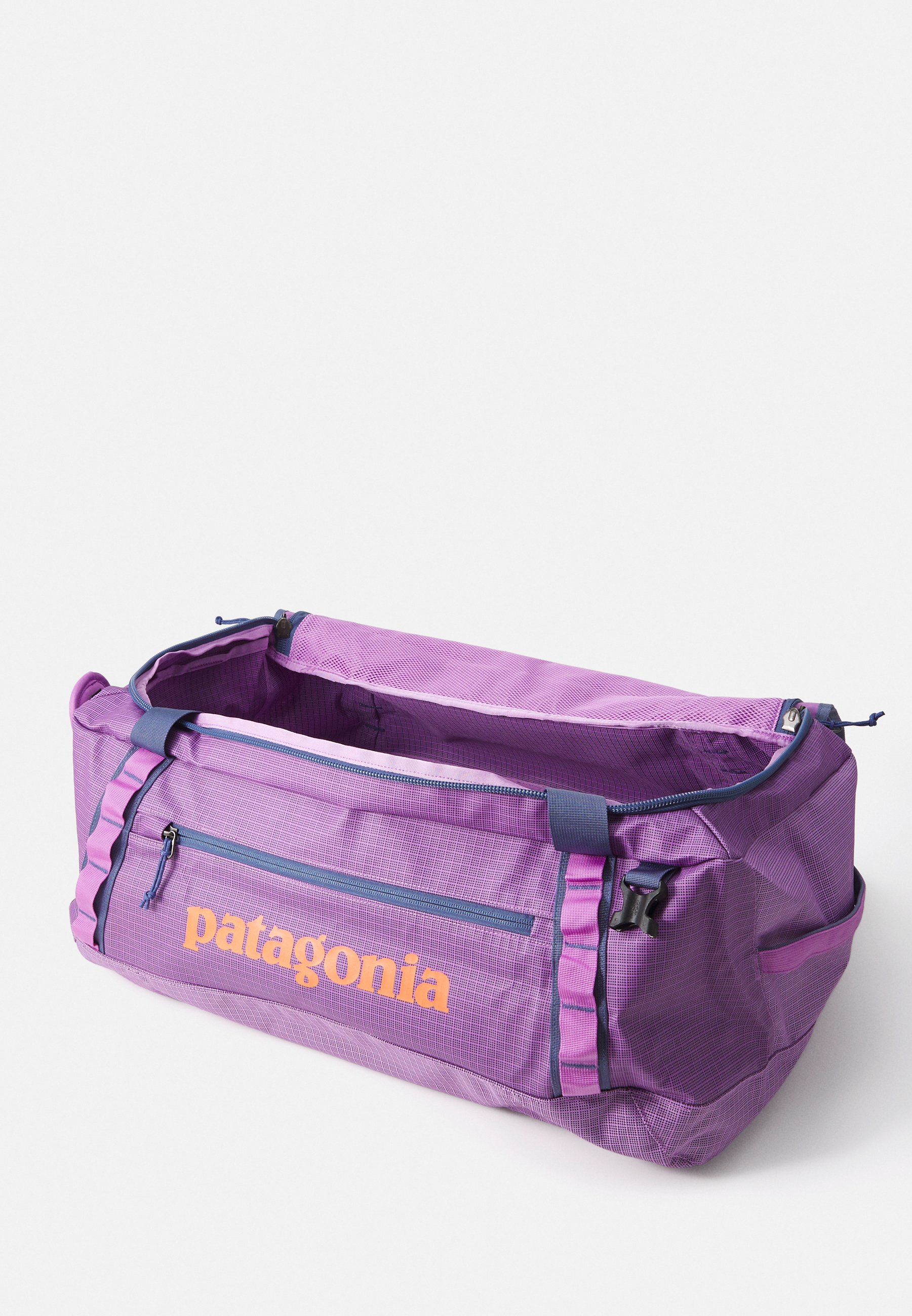 Patagonia BLACK HOLE DUFFEL - Sports bag - brisk purple/purple