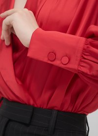 Calliope Camicetta - rouge