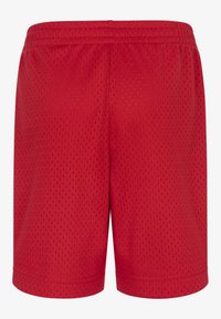 Nike Sportswear ESSENTIAL - Shorts - university red