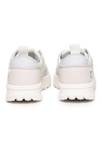 D.A.T.E. Sneakers basse - off white