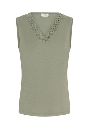 Haut sans manches vert avec un décolleté en V, présentant une bordure en crochet texturée au niveau du cou et un tissu doux et lisse. Coupe décontractée.