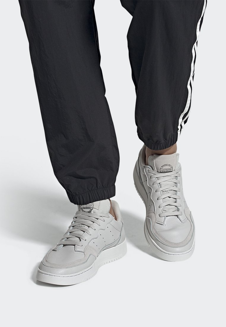 adidas supercourt grey
