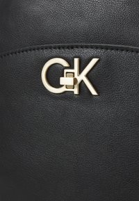 Thumbnail Image 5