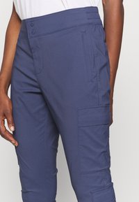 Columbia Spodnie materiałowe