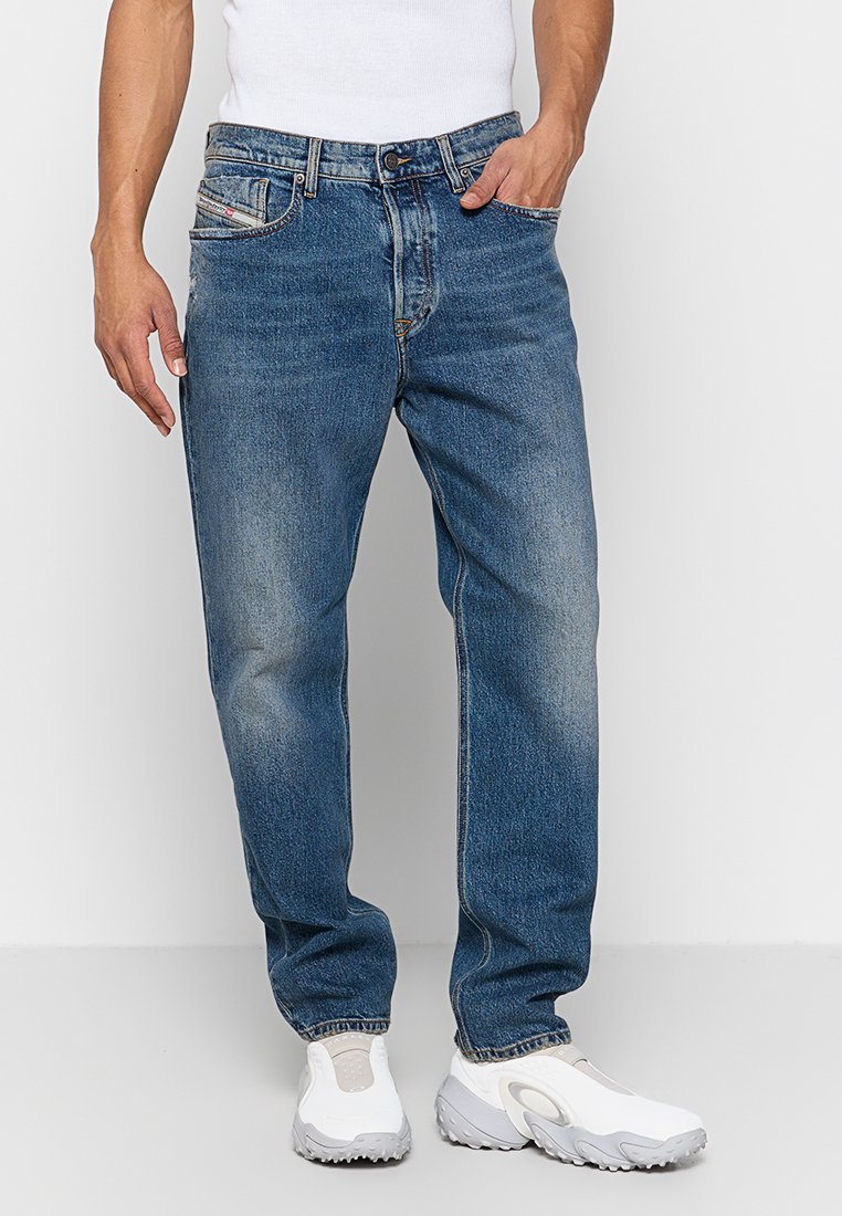 Diesel Jeans Tapered Fit blauw