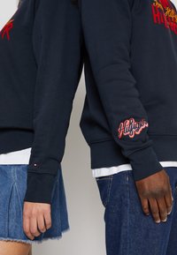 Tommy Hilfiger Sudadera - dark blue