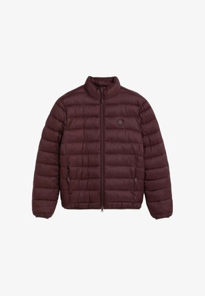 Bordeauxfarbene Pufferjacke mit hohem Kragen, Reißverschluss auf der Vorderseite und elastischen Bündchen. Verfügt über ein horizontales Steppmuster und mit Reißverschluss verschließbare Seitentaschen.