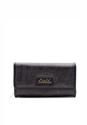 Portafoglio nero con texture e logo dorato sul fronte. Presenta un design a pieghe e chiusura con zip. Schema di colori nero e oro.