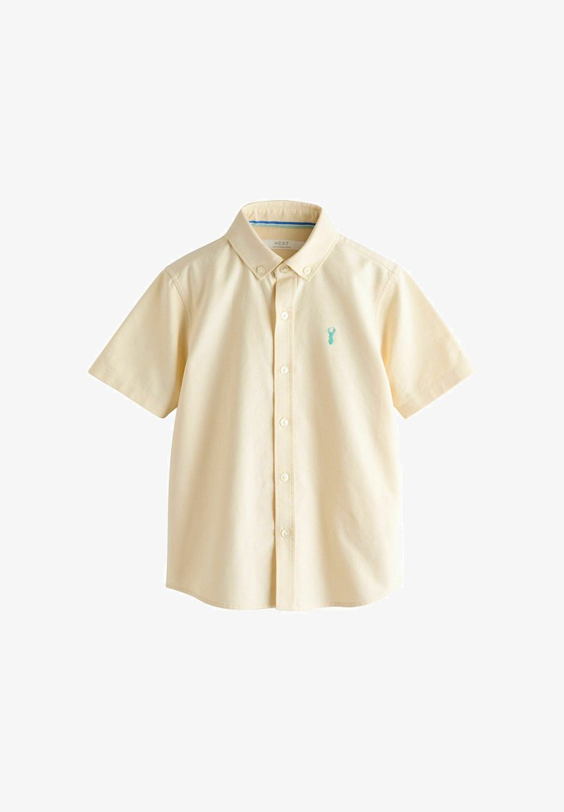 Beige kurzärmeliges Hemd mit Knopfleiste, Button-Down-Kragen und kleinem blau besticktem Hummer auf der linken Brust.