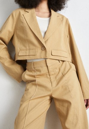 Blazer - mustard yellow