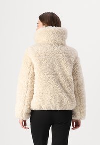 Save the duck KENNIE - Jachetă de iarnă - shore beige