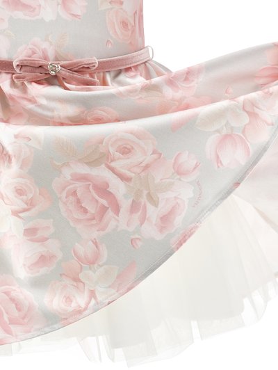 Απαλό ροζ floral φόρεμα με βελούδινη ζώνη φιόγκο και λεπτομέρεια με στρας, διαθέτει στρωμένο τούλινο εσώρουχο με φουσκωτή φούστα.