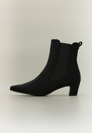 Paul Green, Ankle Boot - black